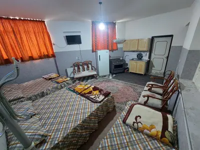 سوئیت سلطانی - واحد 104 پنج تخته