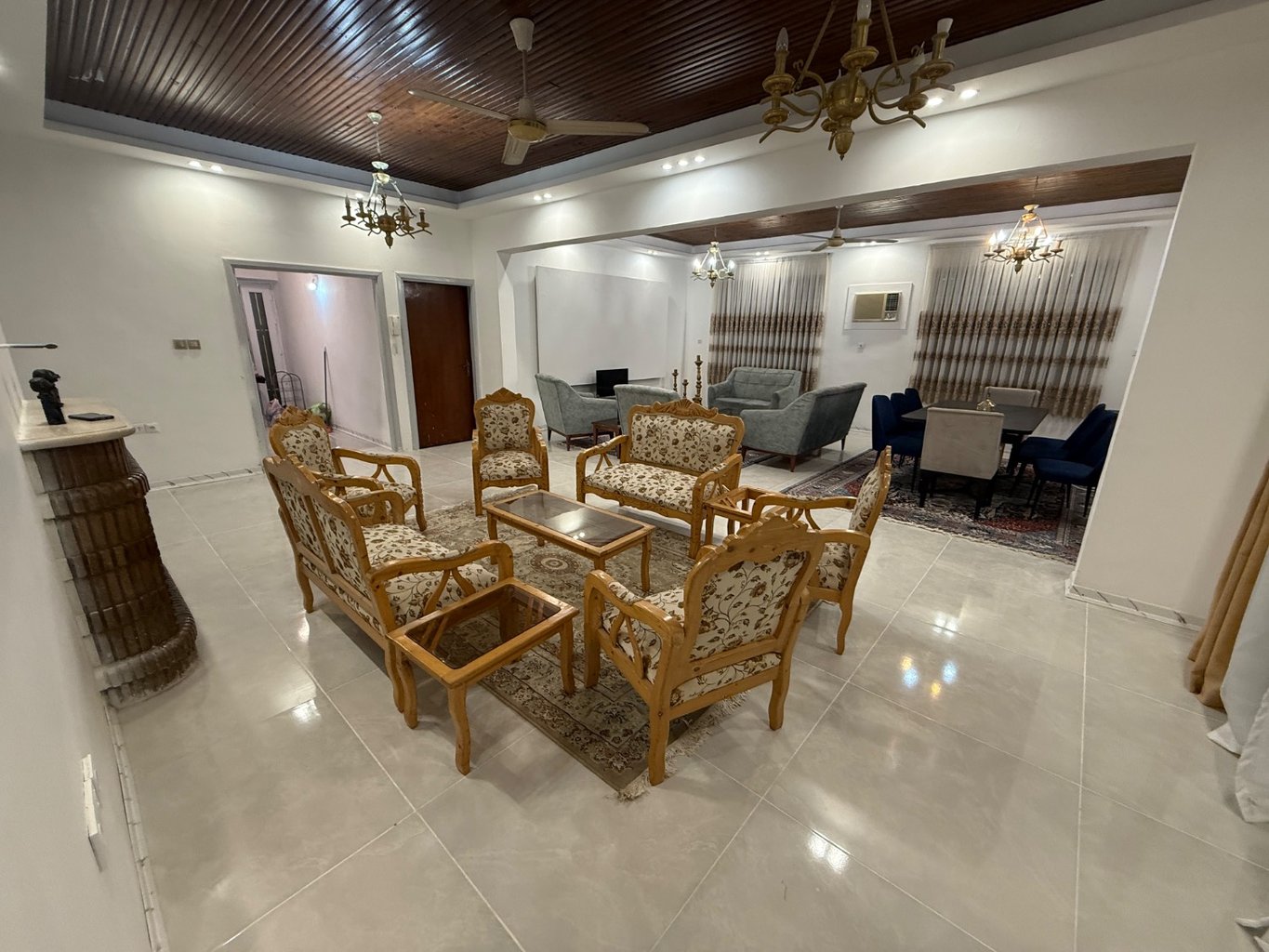 ویلا دوخوابه استخردار باغ آرامش