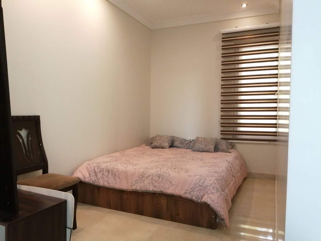 سه خوابه استخردار آبگرم شایان