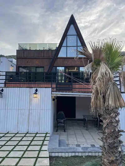 کلبه سوییسی پارادایس