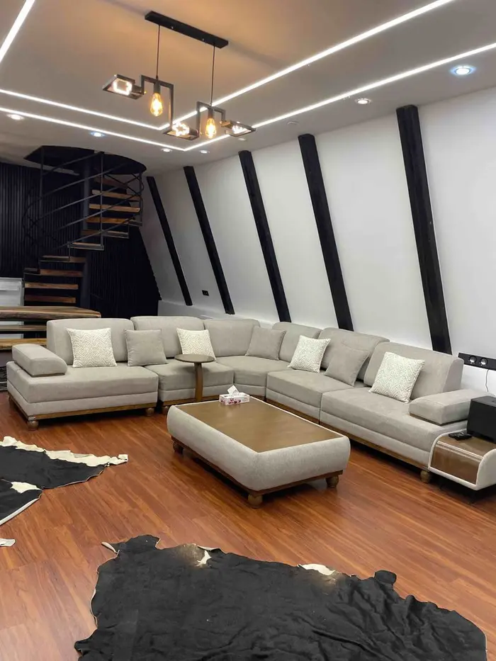 کلبه سوییسی پارادایس - انتخاب عنوان تصویر