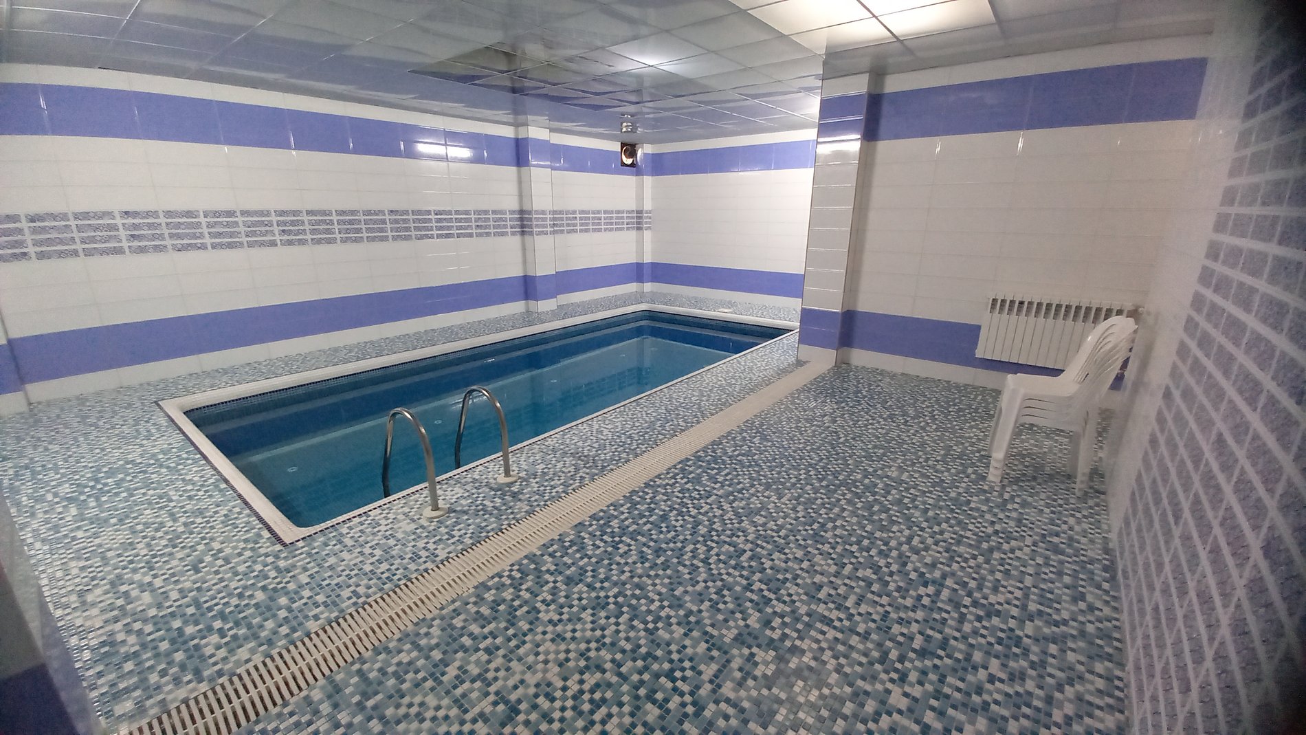 ویلا دوخوابه  استخردار آبگرم گودرزی