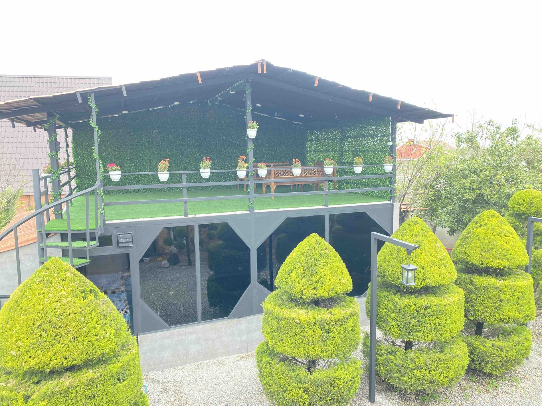 دوخوابه سوئیسی استخردار آبگرم مسرور