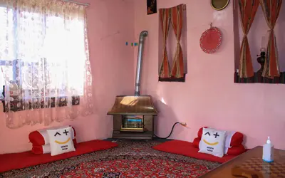 کلبه سه خوابه سنتی نیاکان