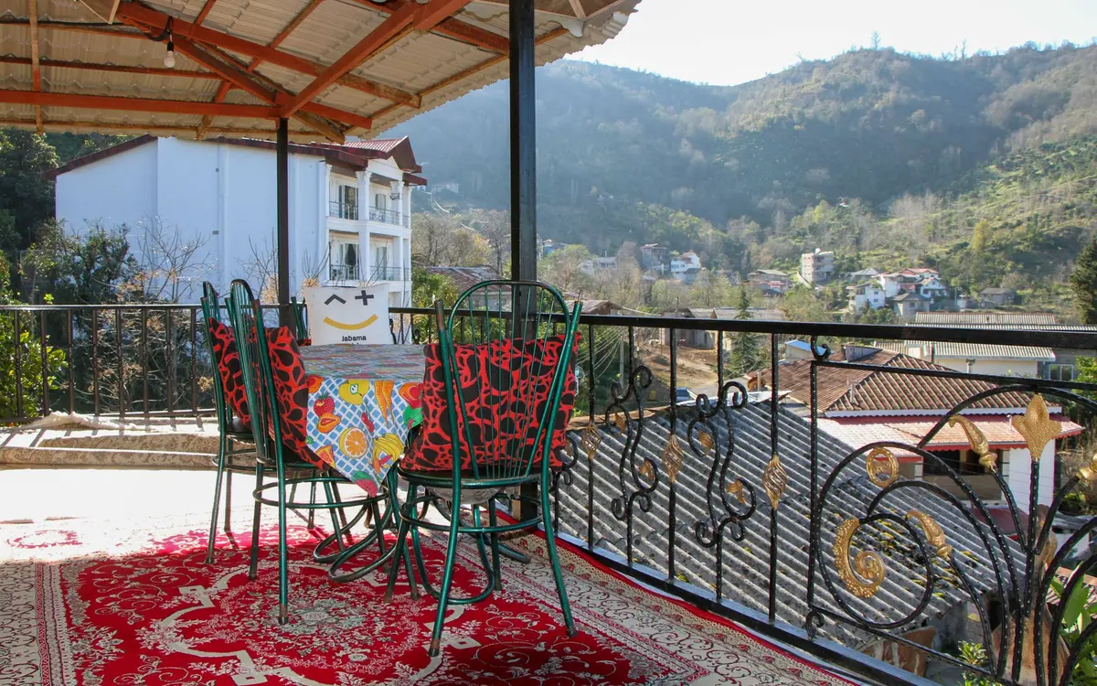 ویلا دوخوابه جنگلی فاطیما سفید تمشک