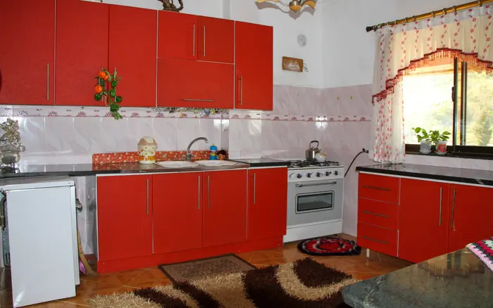 ویلا دوخوابه جنگلی فاطیما سفید تمشک