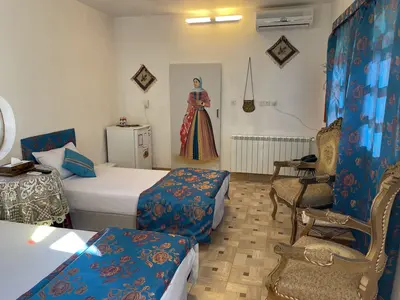 اقامتگاه سنتی نگین - ۲ تخته تویین حیاط پنجم