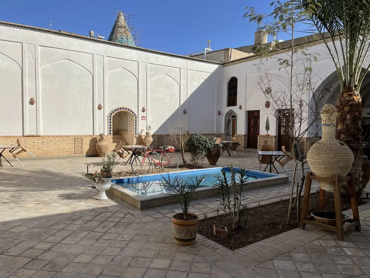 اقامتگاه سنتی نگین - یک نفره زمرد ۵