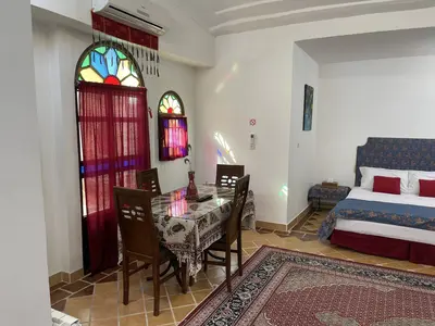 اقامتگاه سنتی نگین - سه نفره برلیان