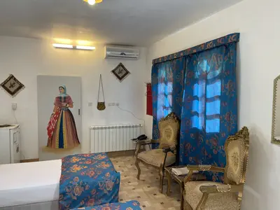 اقامتگاه سنتی نگین - ۲ تخته تویین حیاط پنجم