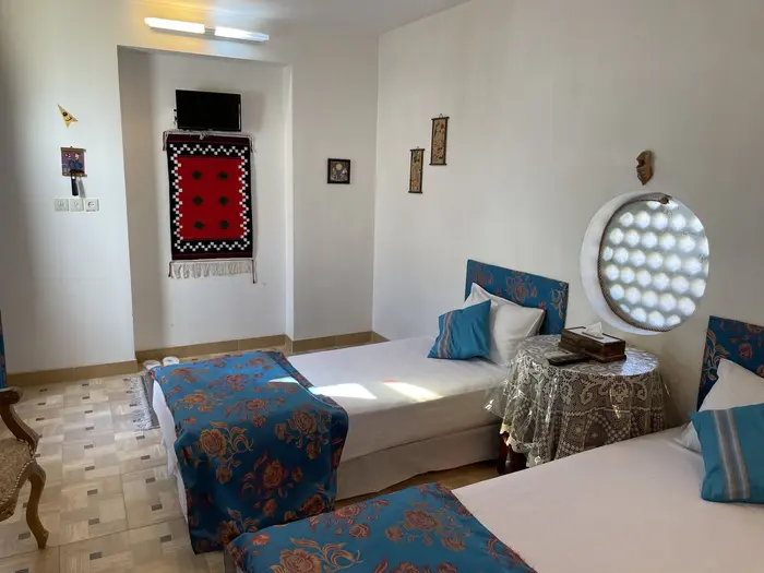 اقامتگاه سنتی نگین - ۲ تخته تویین حیاط پنجم