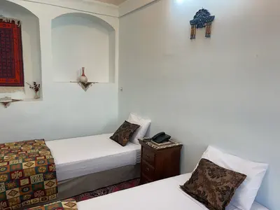 اقامتگاه سنتی نگین - سه تخته الماس حیاط دوم