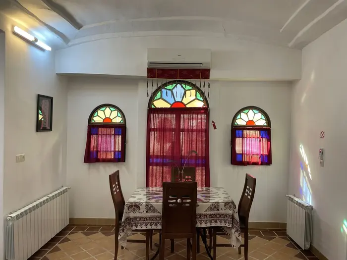 اقامتگاه سنتی نگین - سه نفره برلیان