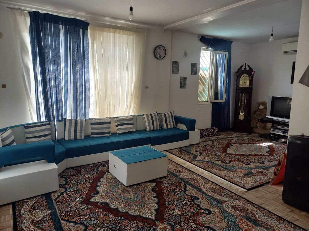 ویلا دوخوابه استخردار بلوار کشاورز4