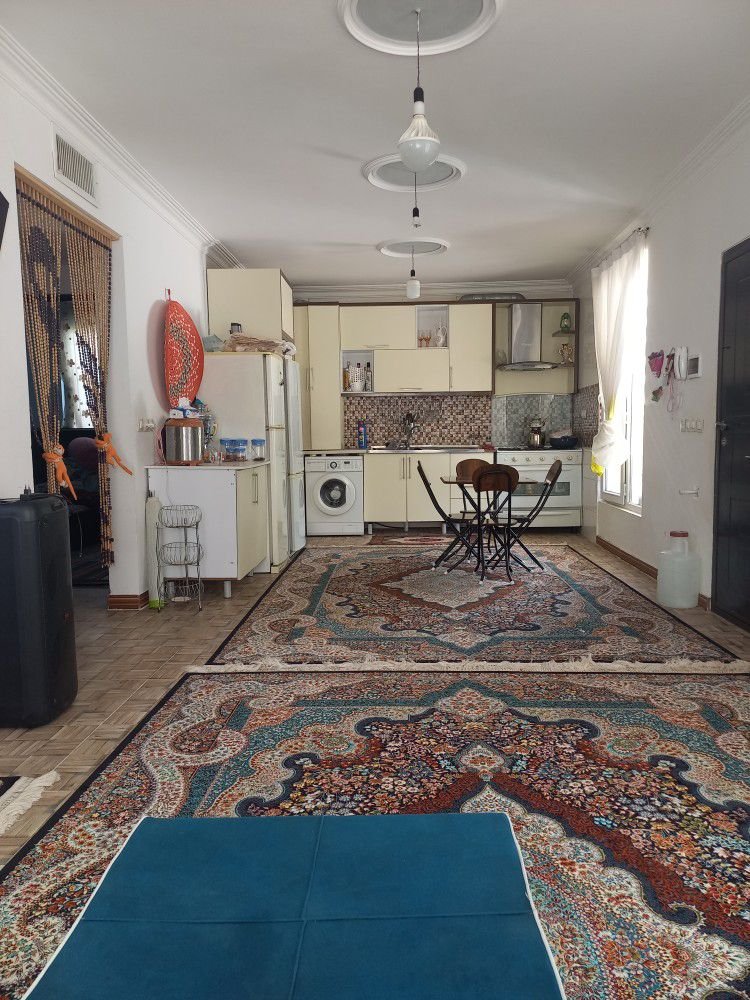 ویلا دوخوابه استخردار بلوار کشاورز4