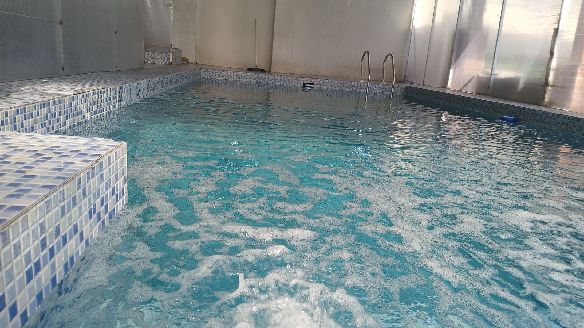 دوخوابه گل آذین