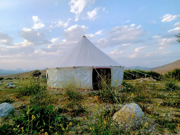 بوم گردی عشایری بویاق - آغ چادر غریب و صنم