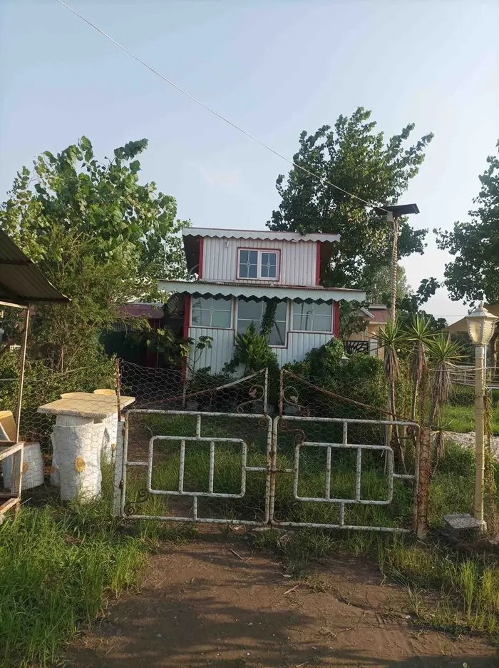 کلبه یک خوابه ساحلی تلار - انتخاب عنوان تصویر