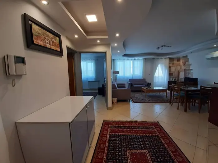 آپارتمان دوخوابه میرزادی