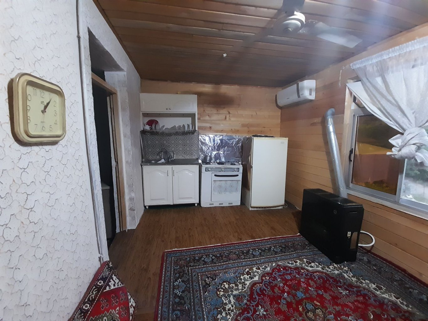 یک خوابه چوبی شمعدانی مرکی 3