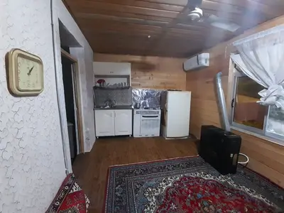 سوئیت یک خوابه چوبی شمعدانی مرکی 3