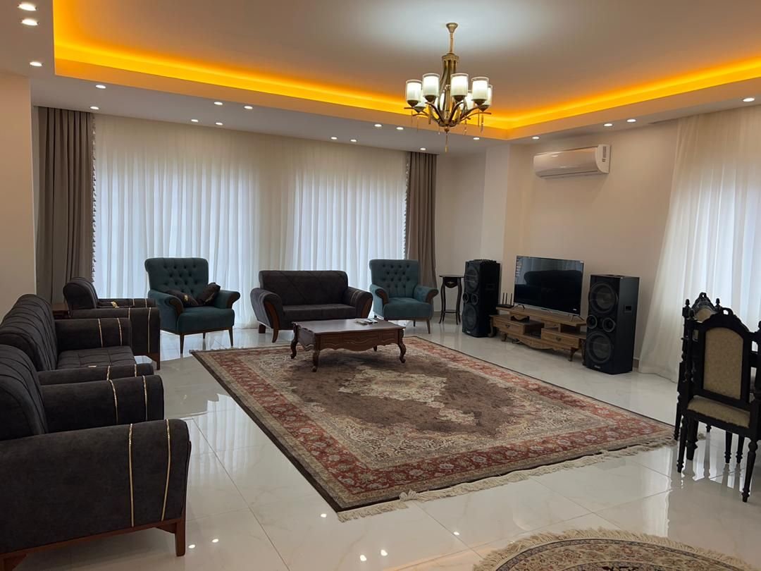 ویلا چهارخوابه تریبلکس استخردار آبگرم یالبندان _ لیست سیاه