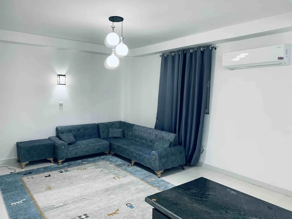 آپارتمان دوخوابه پیک‌ مهر - هال 