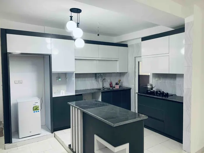 آپارتمان دوخوابه پیک‌ مهر - آشپزخانه