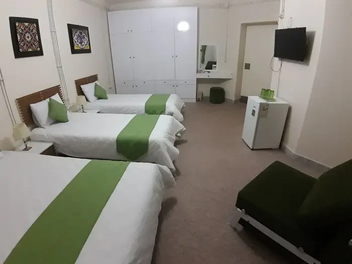 بوم گردی شیدگر - واحد ۴ تخته - اتاق۴تخته