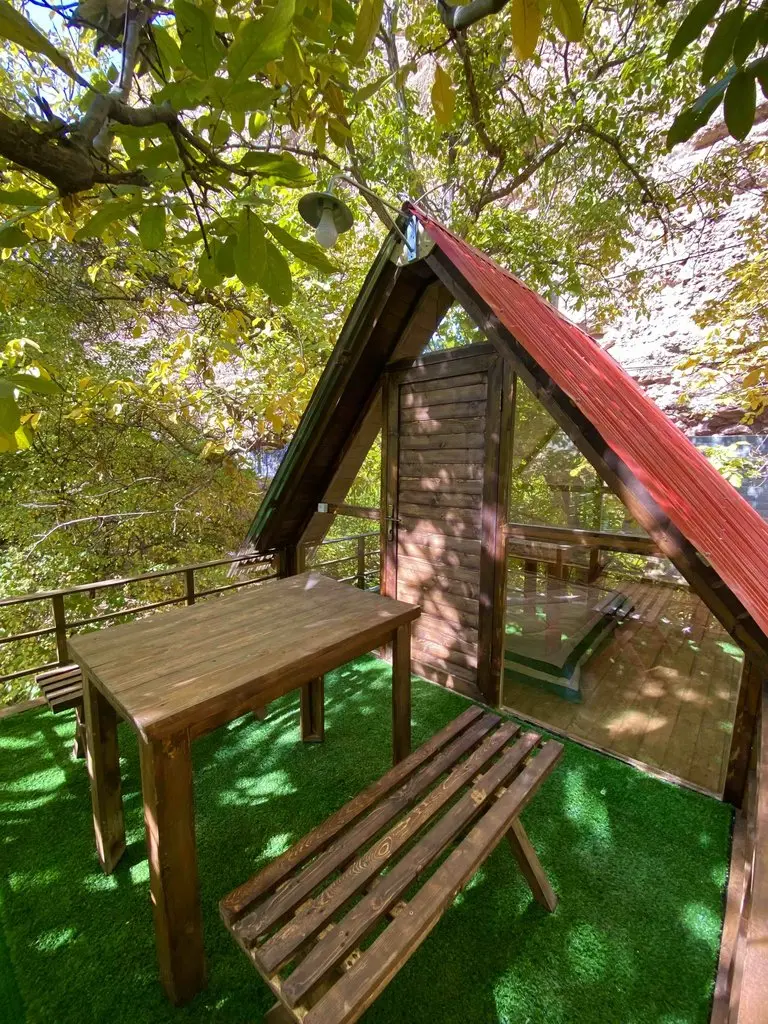 بوم گردی برادران یحیی واحد افرودیته