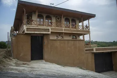 بومگردی ژوآن - واحد چیا