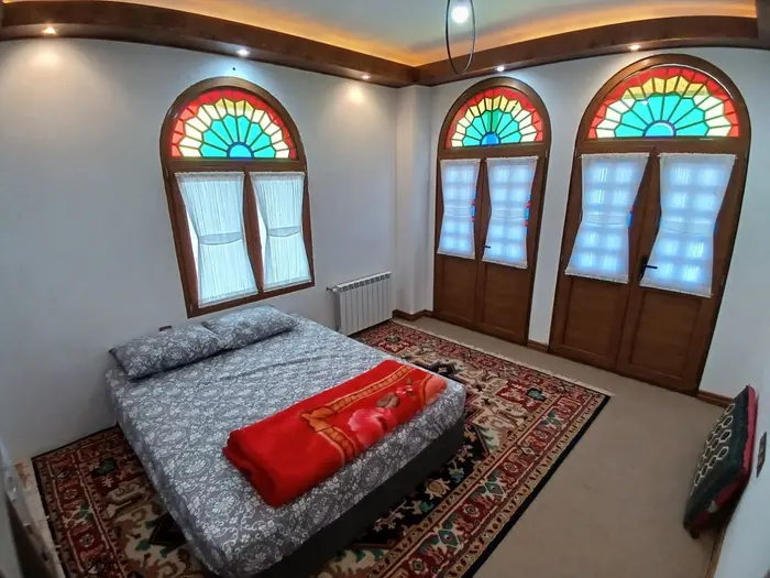 بوم گردی ژوآن - واحد چیا