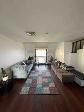 آپارتمان دوخوابه دوبلکس ماهانی