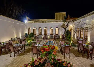 اقامتگاه سنتی هزار و یک شب چهارباغ - اتاق صفاهان