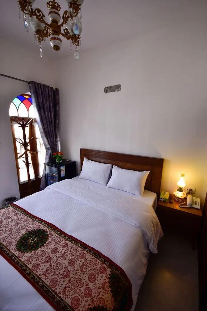 اقامتگاه سنتی هزار و یک شب چهارباغ - اتاق صفاهان