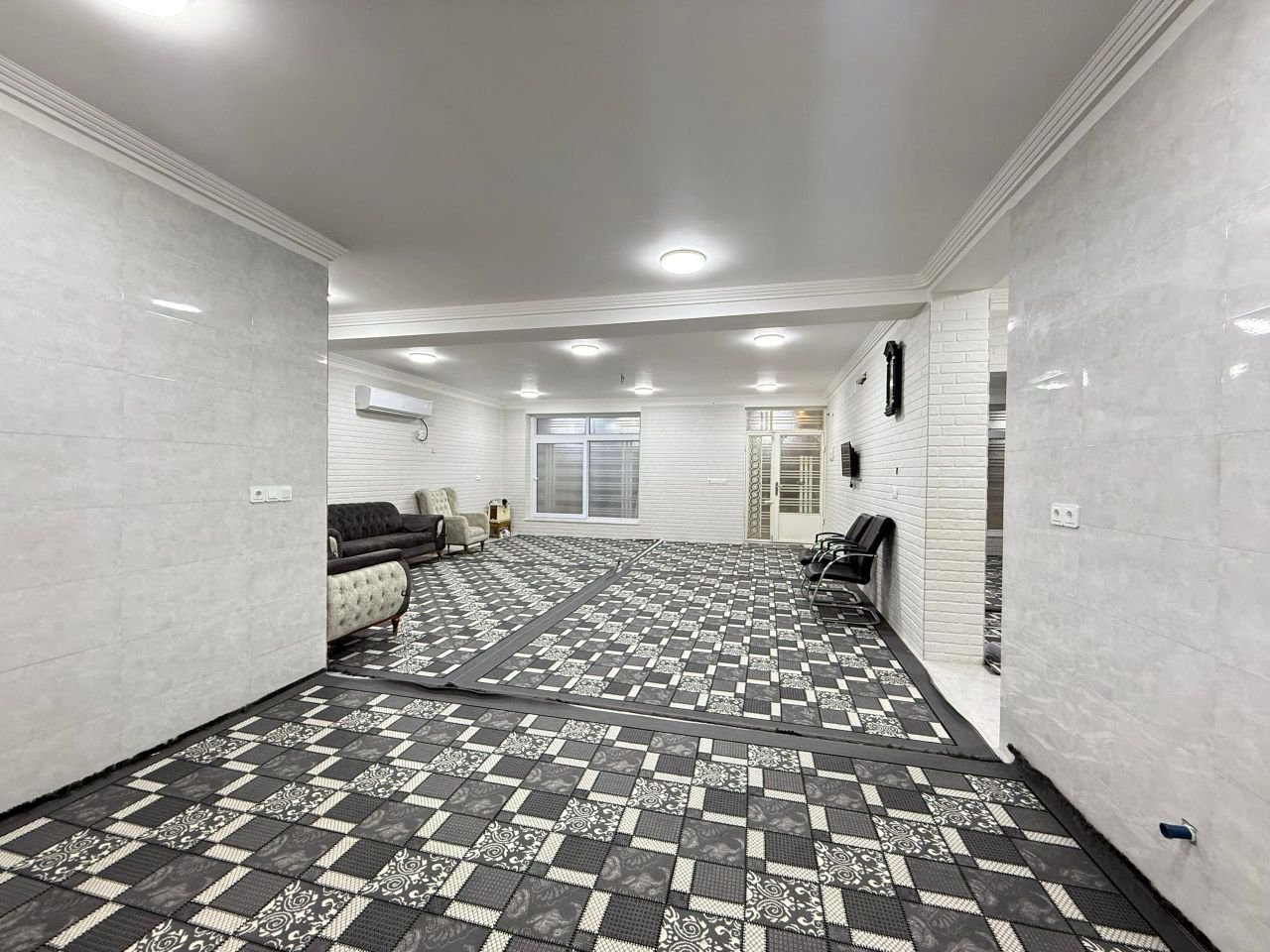 سوئیت دوخوابه باغ رمکان