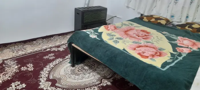 یک خوابه گلبرگ 6