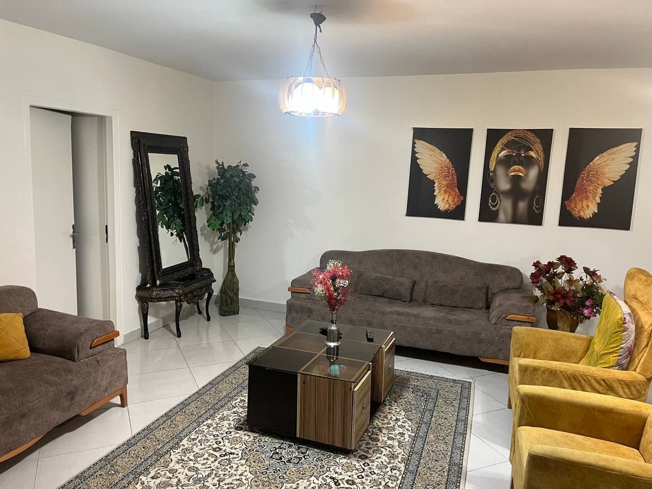 آپارتمان دوخوابه مخبری ۵ ایران زمین