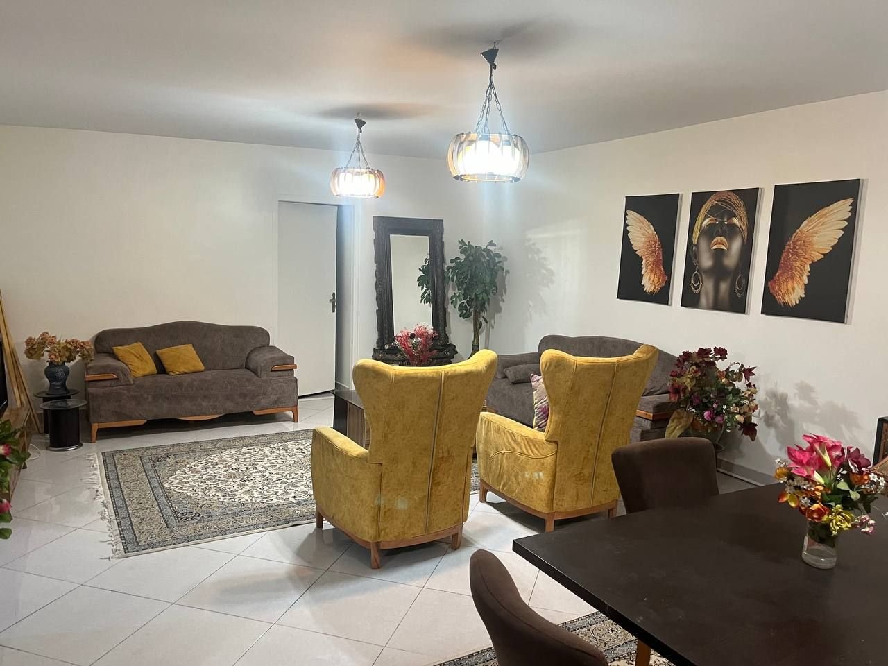 آپارتمان دوخوابه مخبری ۵ ایران زمین