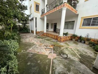 آپارتمان دوخوابه گل 1