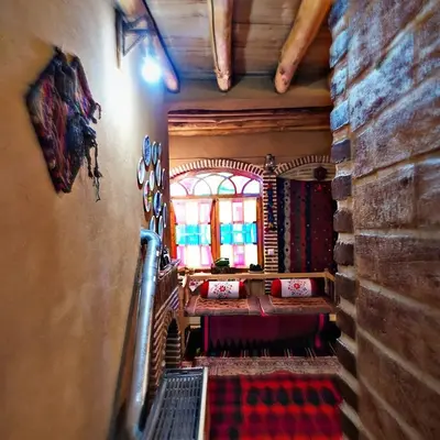 بومگردی کلبه ننه مروارید - واحد بلوط