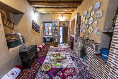 بومگردی کلبه ننه مروارید - واحد بلوط