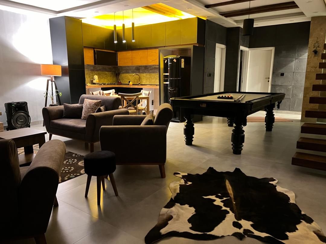 ویلا سه خوابه استخردار شمالی ۲