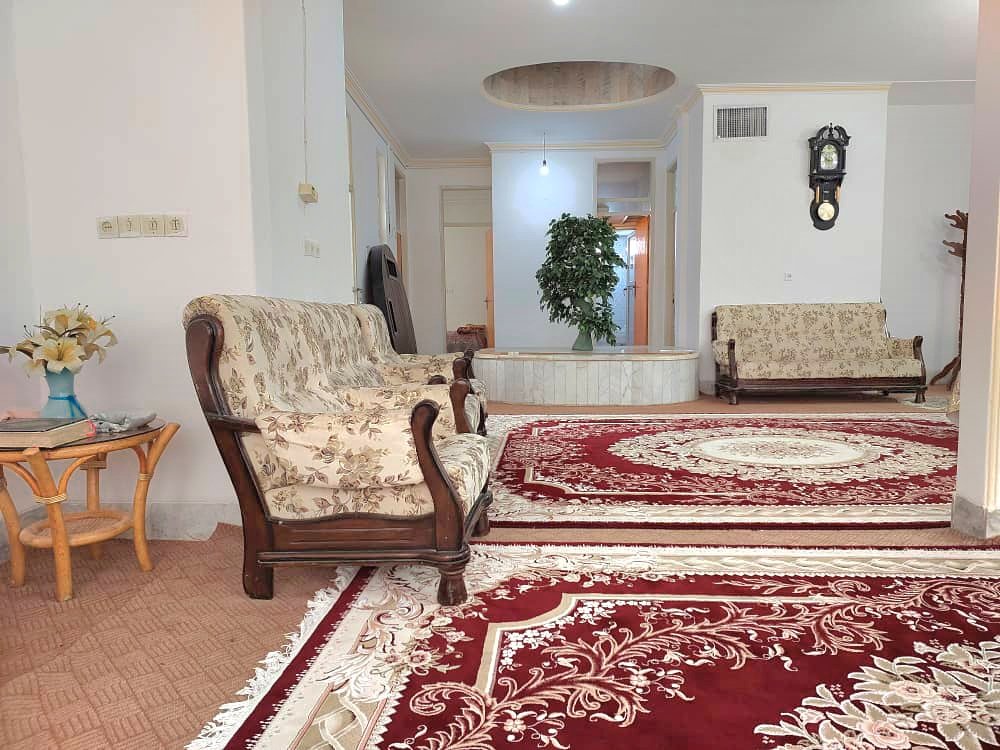 آپارتمان دوخوابه امام صادق  ۱