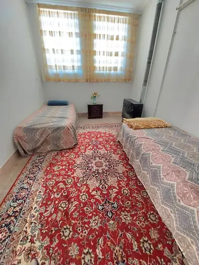 آپارتمان دوخوابه امام صادق  ۱