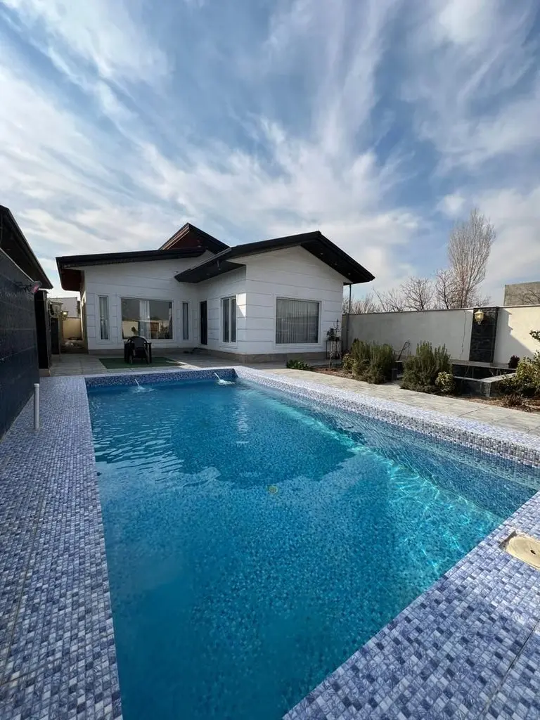 ویلا دوخوابه استخردار آبگرم کارن 6