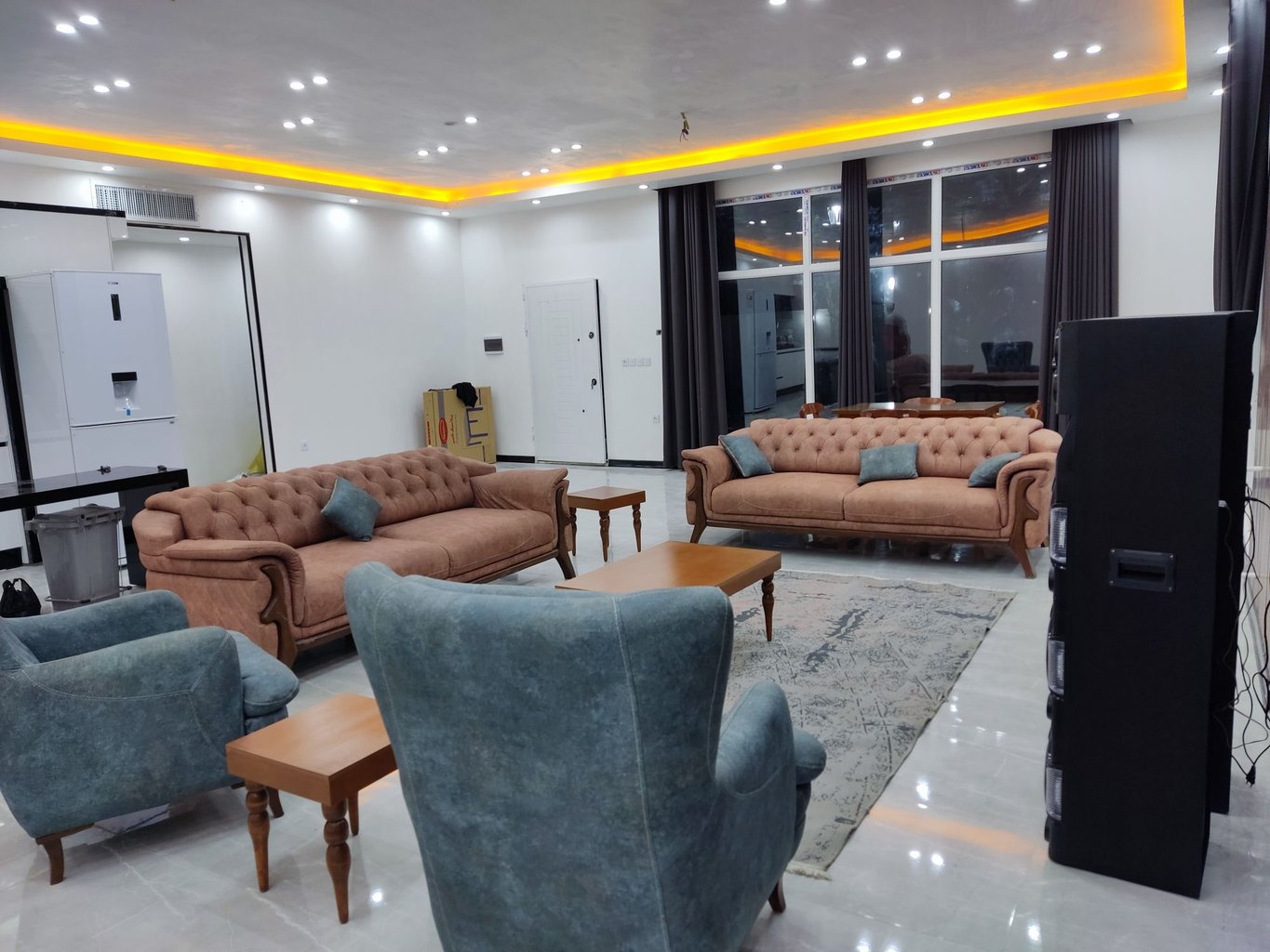 سه خوابه استخردار آبگرم پاشا