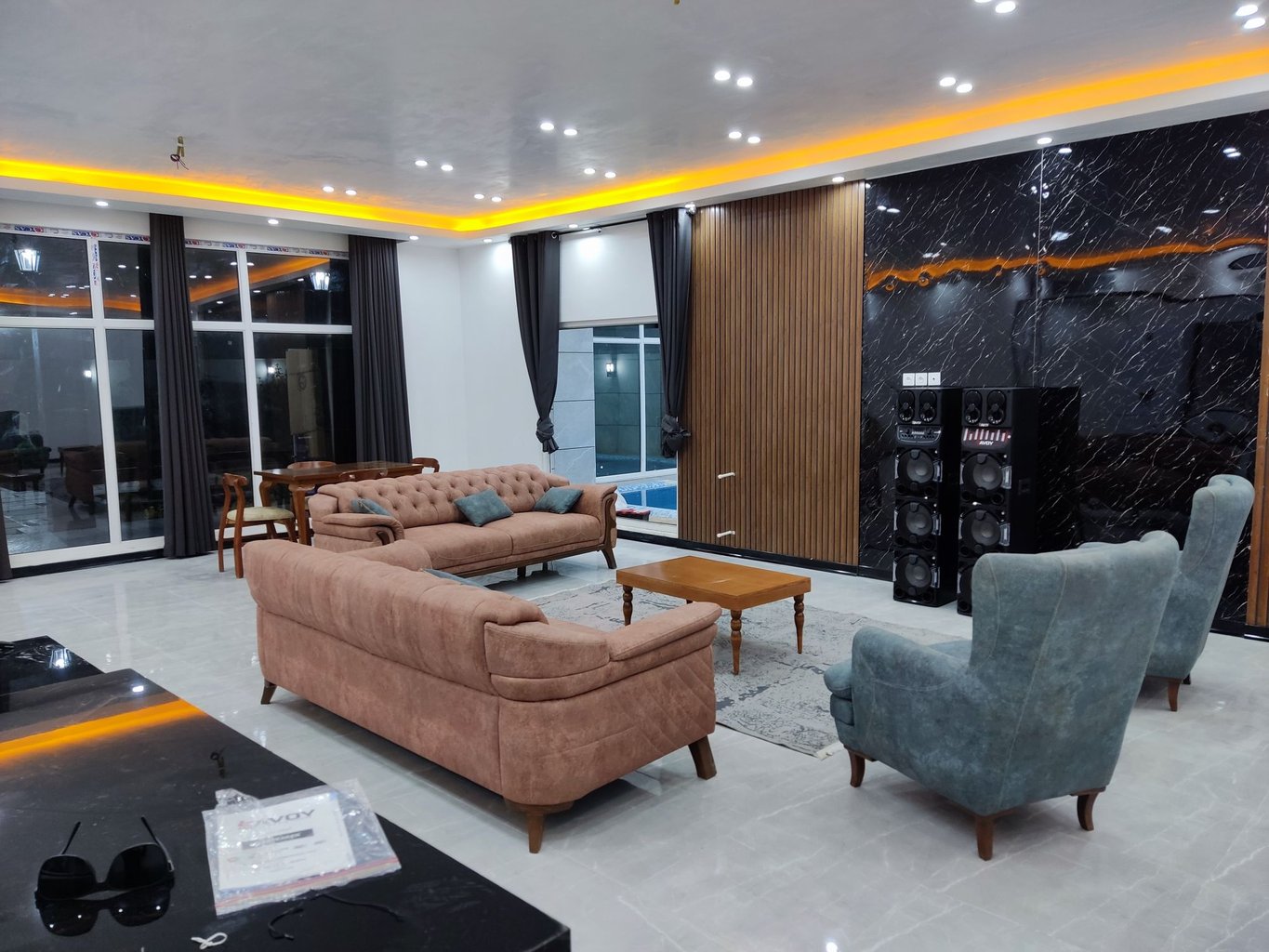 سه خوابه استخردار آبگرم پاشا