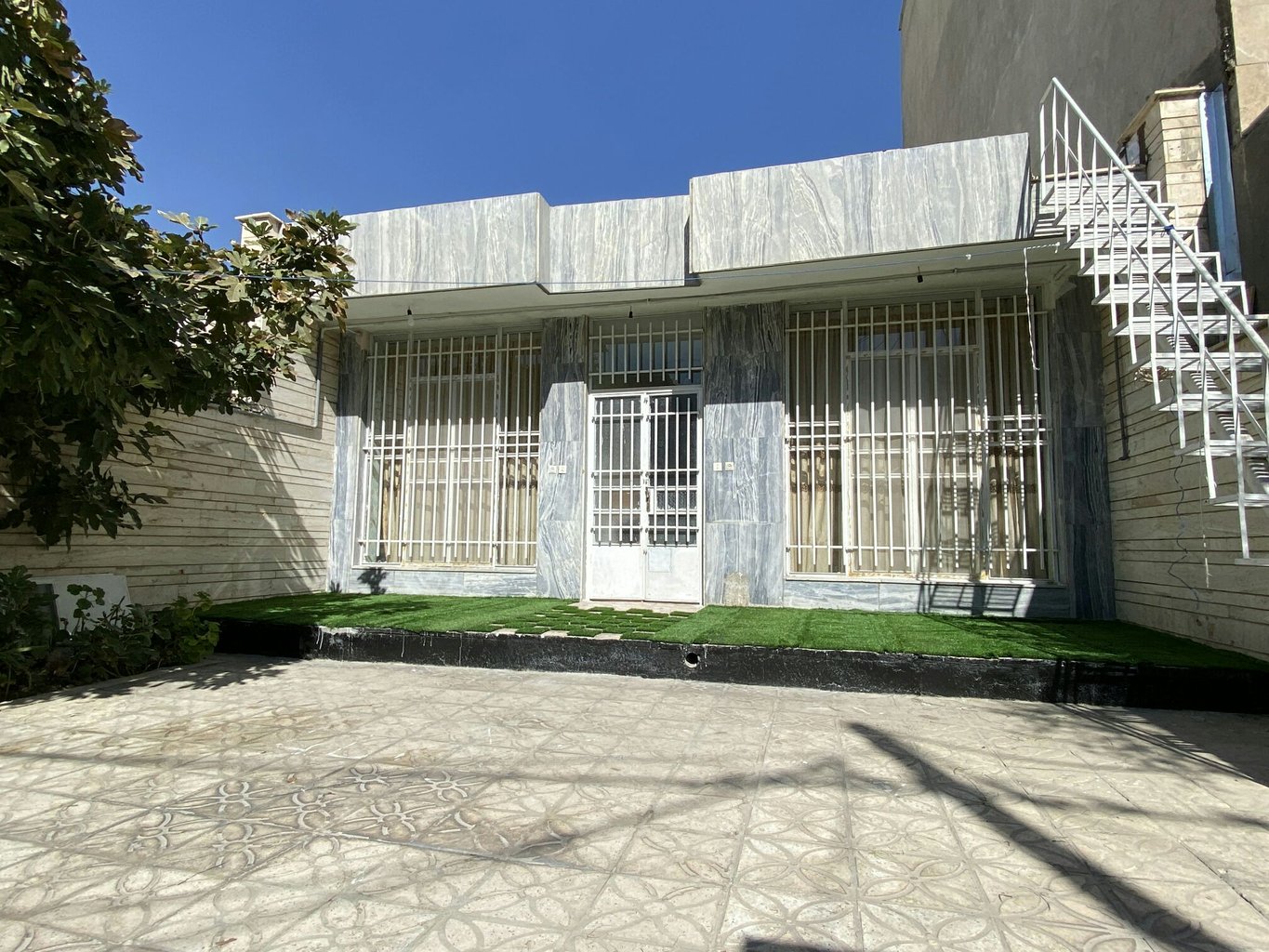 دوخوابه باهنر