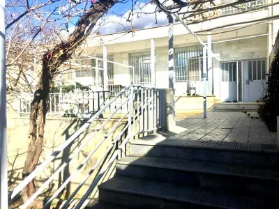 سوئیت یک خوابه عمویی